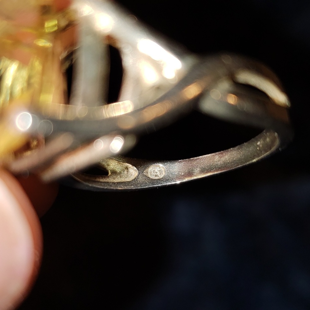 Vintage Lemon Quartz Ring. - Picture 8 of 8